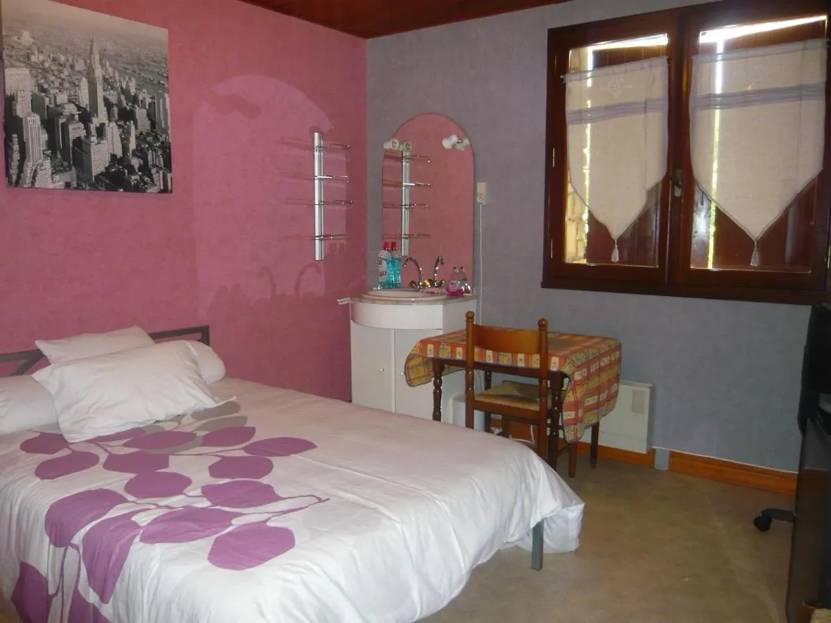Marc Apartment Saint-Paul-Trois-Chateaux Homestay